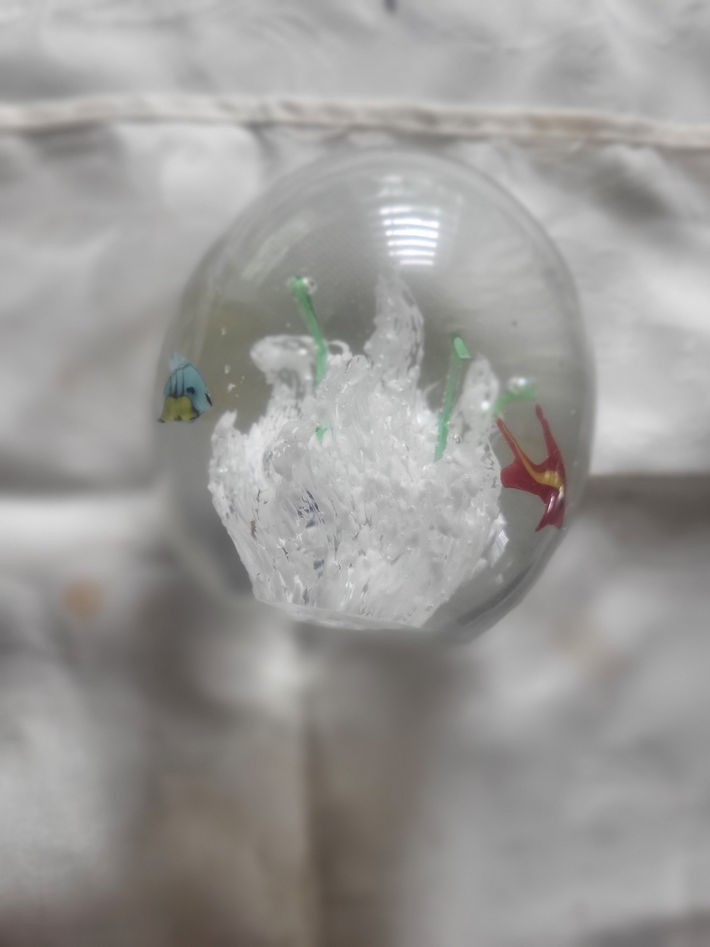Vintage Paperweight Ocean Sea Fish/Coral Blown Glass Red Yellow Collectible